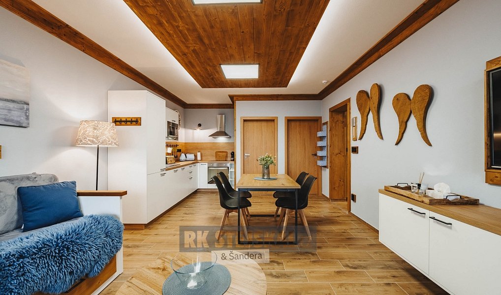Pronájem bytu 2+kk 58 m², Frymburk – náhled fotky 7
