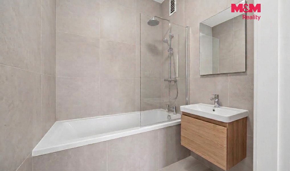Prodej bytu 3+1 64 m², Třeboň – náhled fotky 11