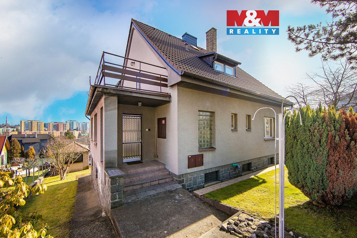 Prodej domu 180 m² s pozemkem 806 m²