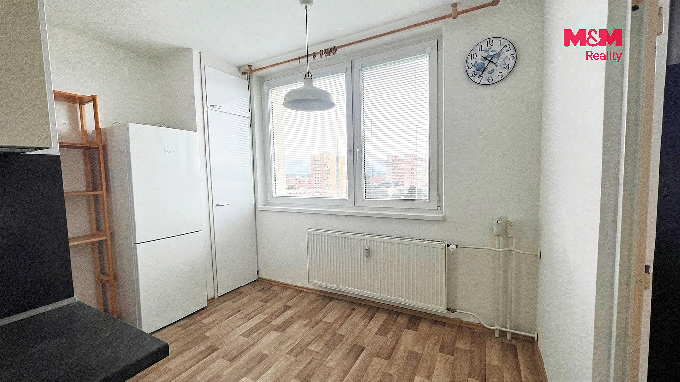 Pronájem bytu 2+1 57 m² — photo 2