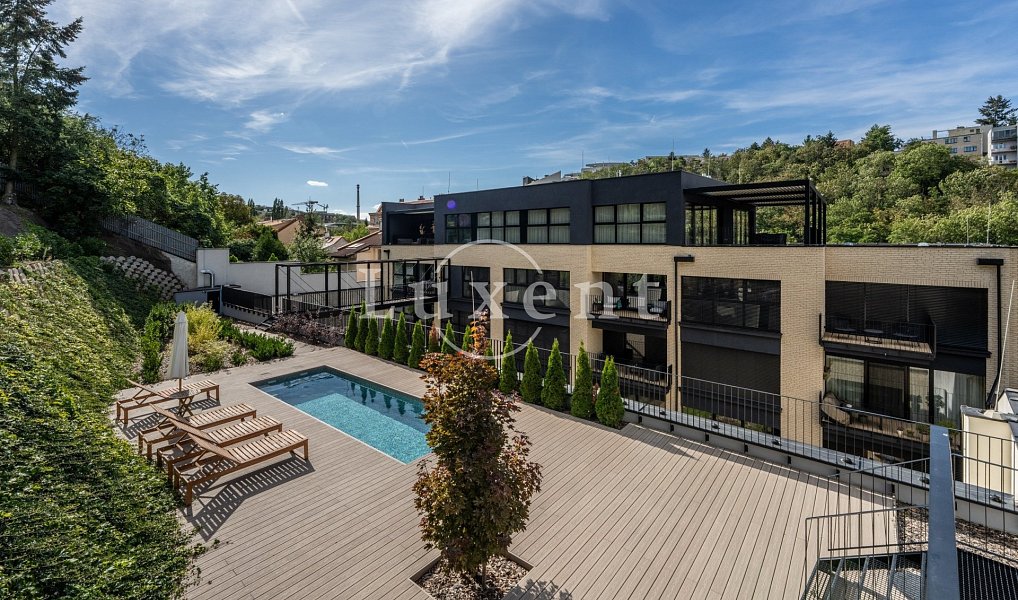Prodej bytu 4+kk 191 m², Praha – náhled fotky 19