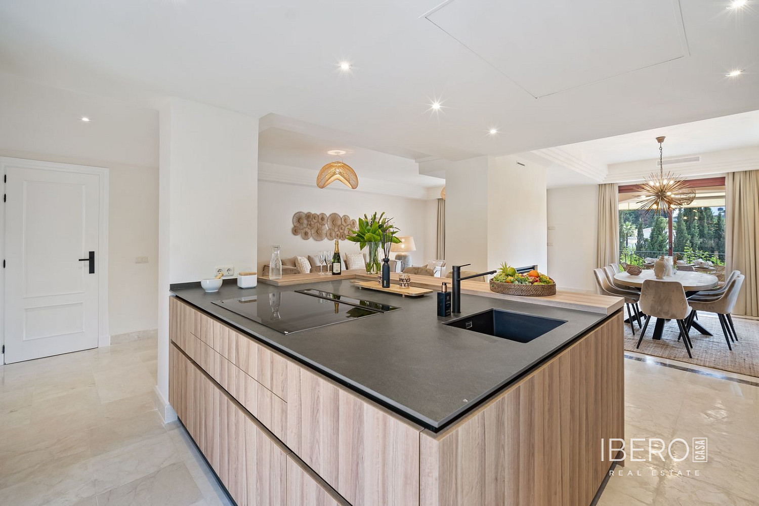Casa 6+kk – Marbella, Nueva Andalucía - Más