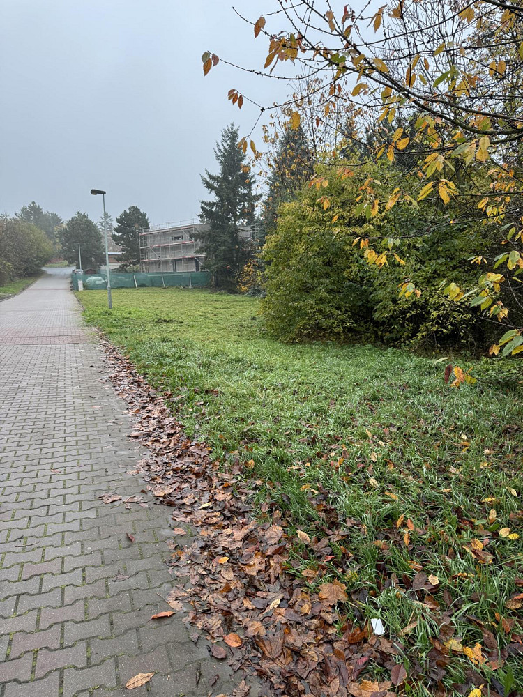 Prodej pozemku 991 m²