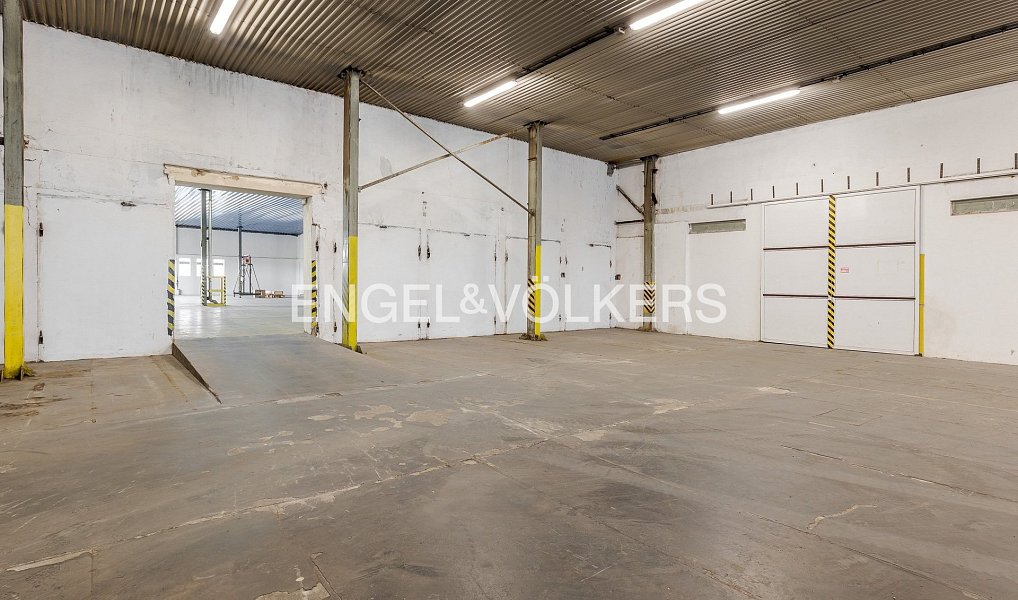 Pronájem skladovacích prostor 1 321 m², Vysoké Veselí – náhled fotky 5