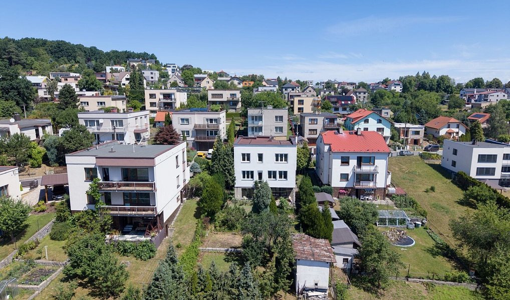 Prodej domu 223 m² s pozemkem 662 m², Dolní Lhota – náhled fotky 4