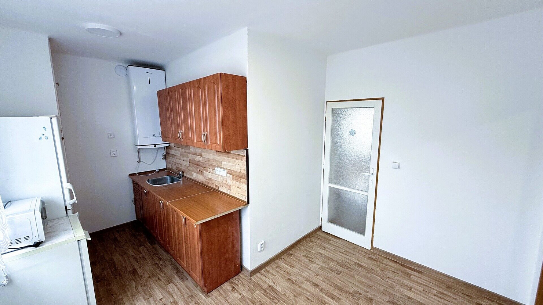 Prodej bytu 3+1 63 m² — photo 3