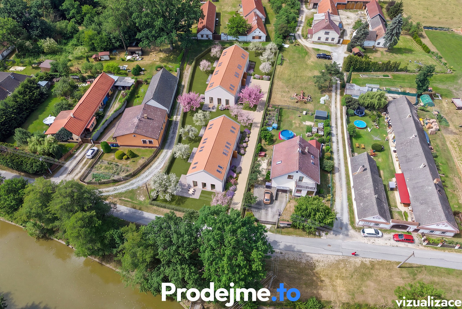 Prodej stavebního pozemku 2 063 m² – fotografie 2