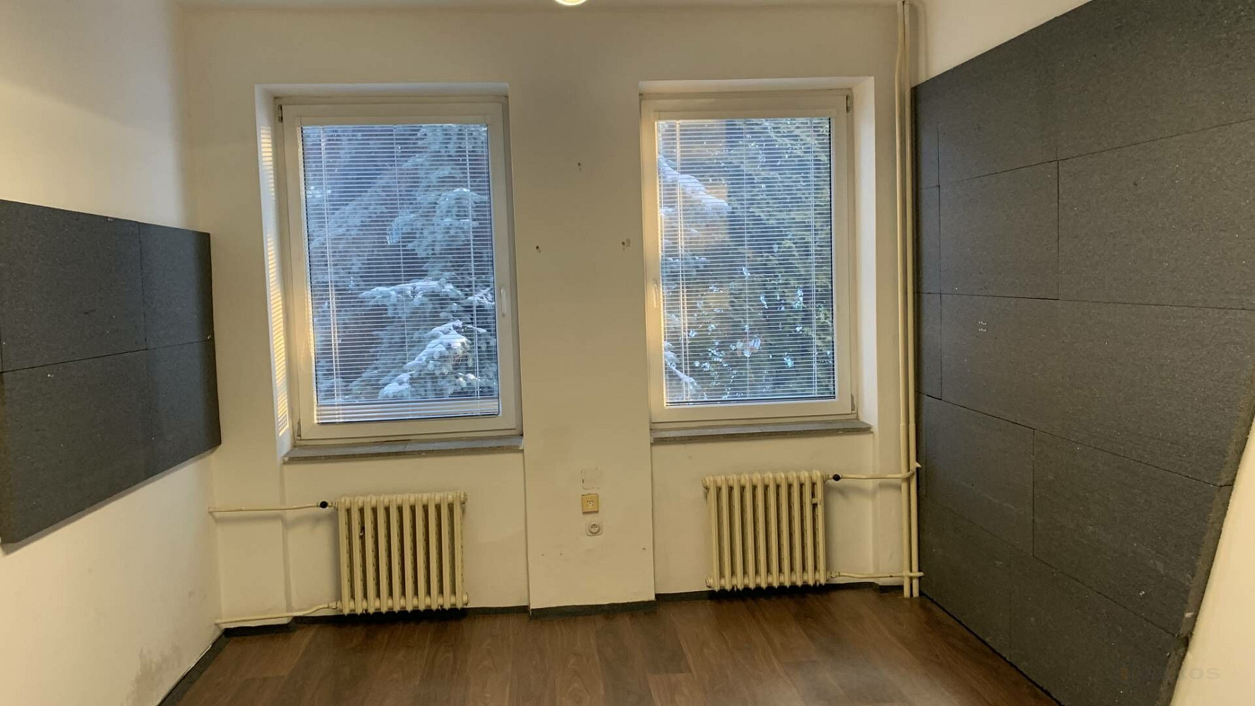 Pronájem kanceláře 17 m² – fotografie 2