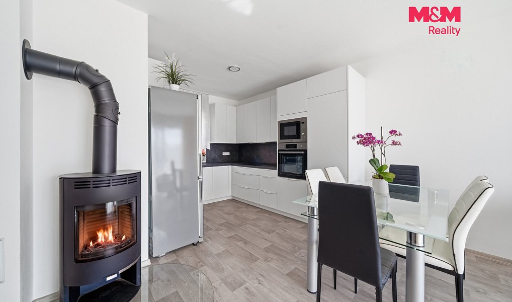 Prodej domu 85 m² s pozemkem 1 990 m², Pačlavice – náhled fotky 2