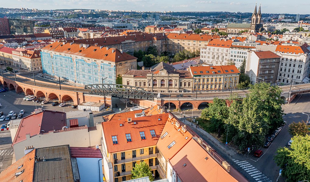 Prodej bytu 1+kk 18 m², Praha – náhled fotky 24