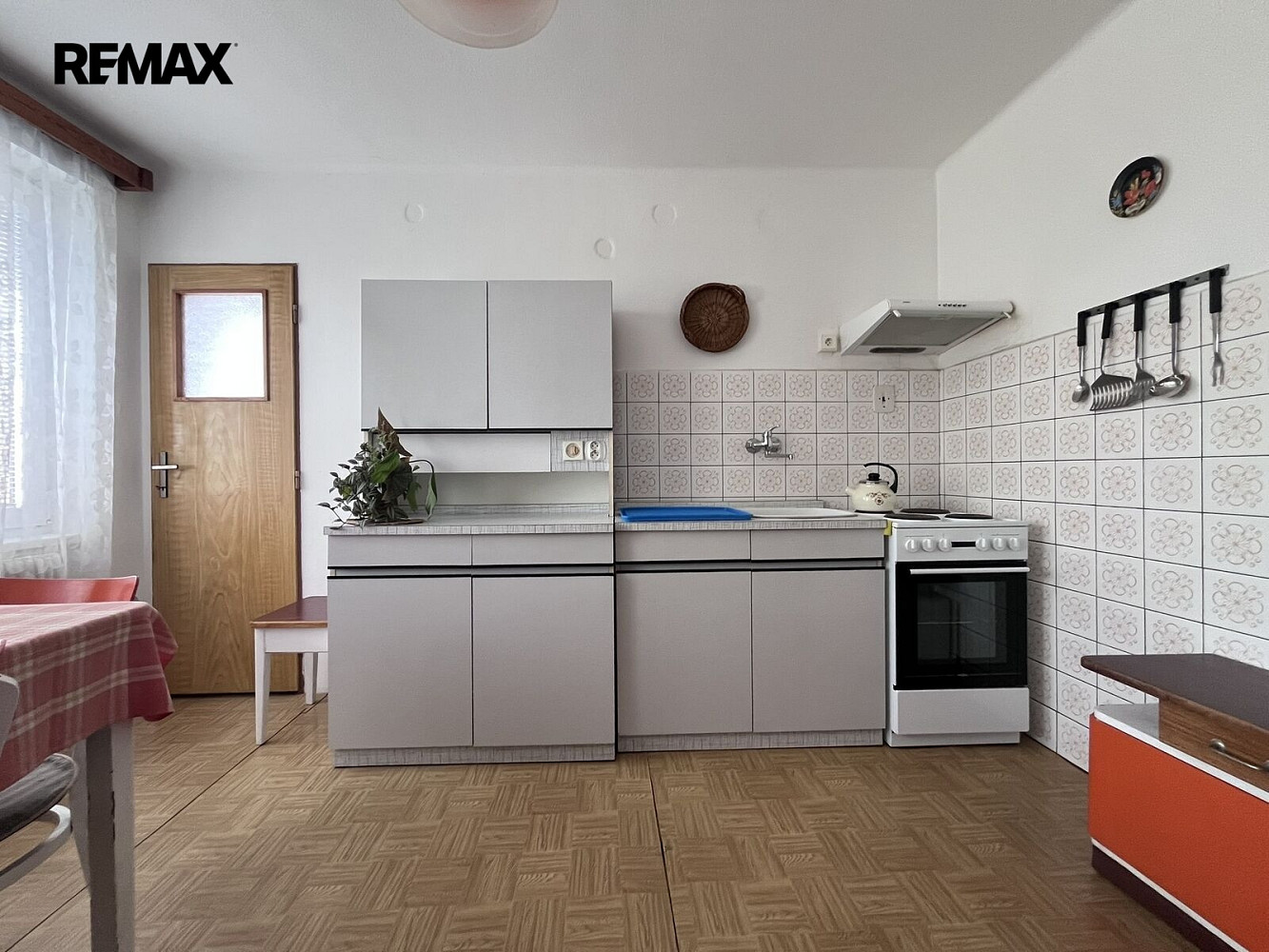 Prodej domu 350 m² s pozemkem 792 m² – fotografie 5
