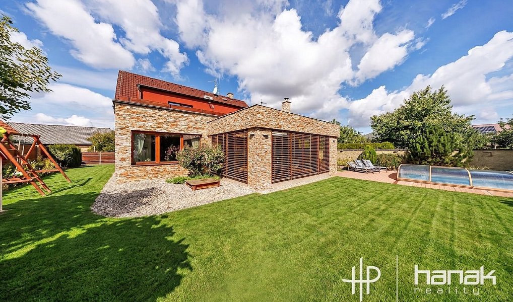 Prodej domu 262 m² s pozemkem 963 m², Olomouc – náhled fotky 3