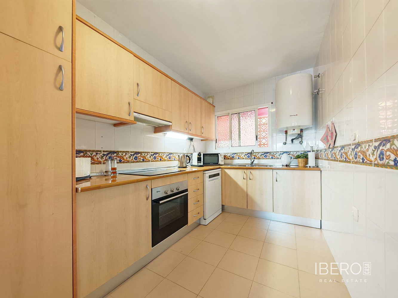 Piso 3+kk – Marbella, Urbanización Marbesa - Vista 5