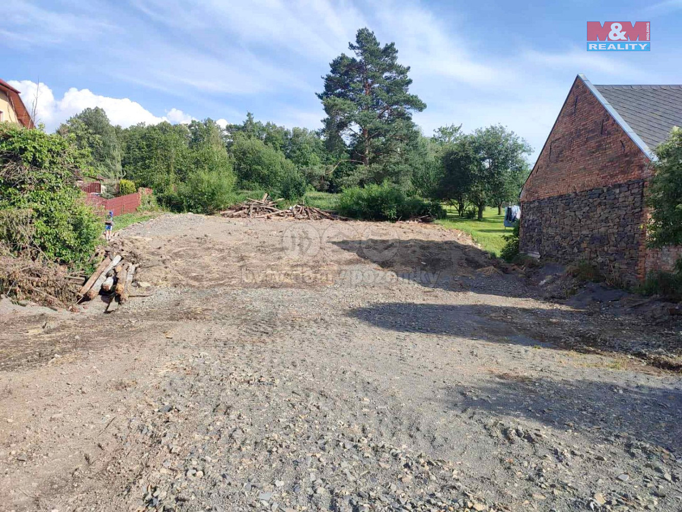 Prodej stavebního pozemku 2 457 m² – fotografie 3