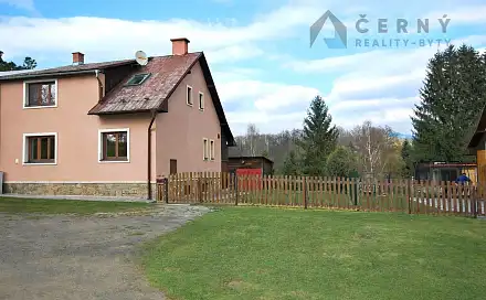 Pronájem domu 70 m² s pozemkem 774 m², Osečná - Chrastná, okres Liberec