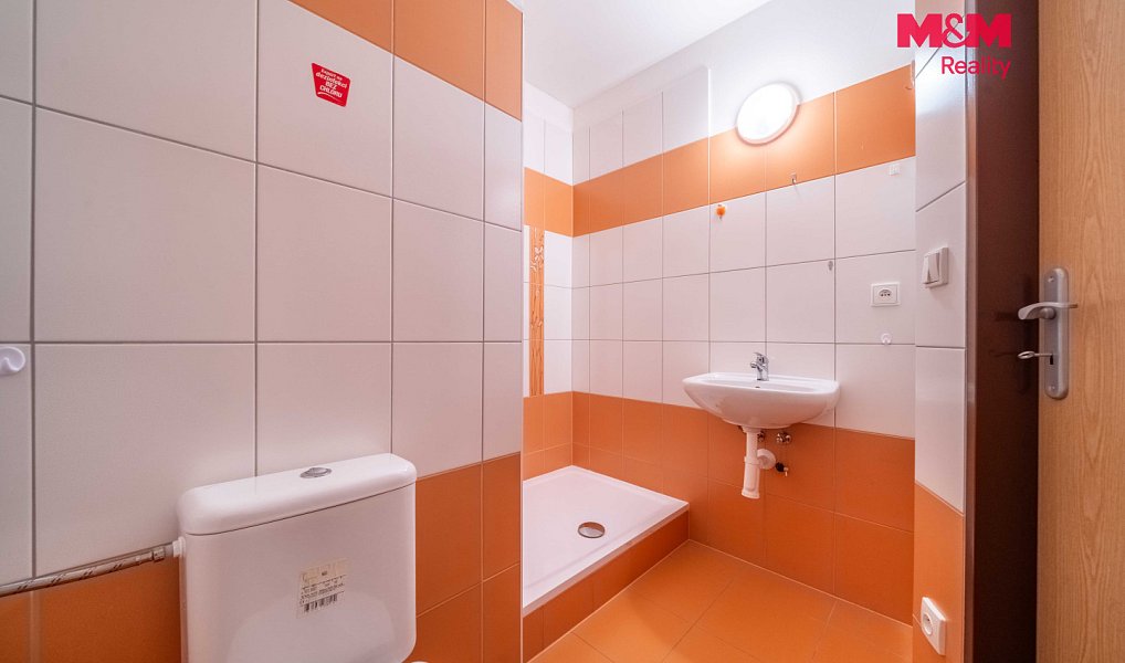 Pronájem bytu 2+kk 44 m², Strašice – náhled fotky 11