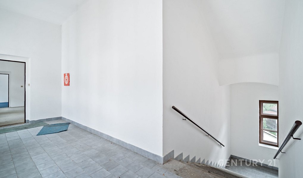Prodej nájemního domu, činžáku 375 m², Vimperk – náhled fotky 10