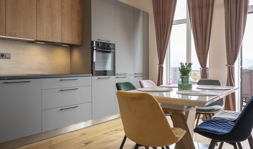 Prodej ubytovacího objektu 160 m², Žacléř – náhled fotky 5