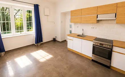 Pronájem bytu 1+1 35 m²