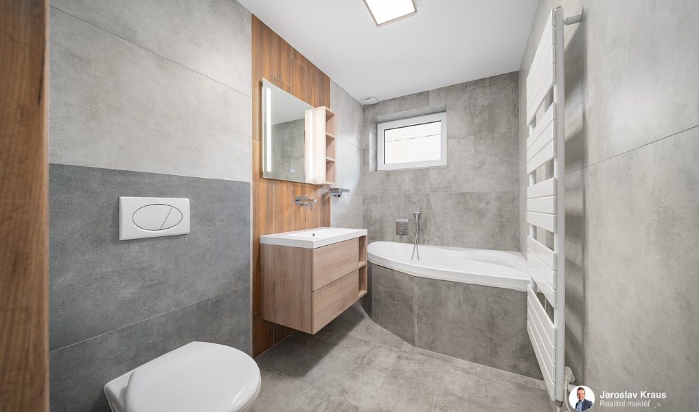 Prodej domu 134 m² s pozemkem 148 m², Nová Paka – náhled fotky 12