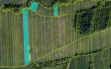 Prodej pole 7 286 m², Podolí, okres Vsetín