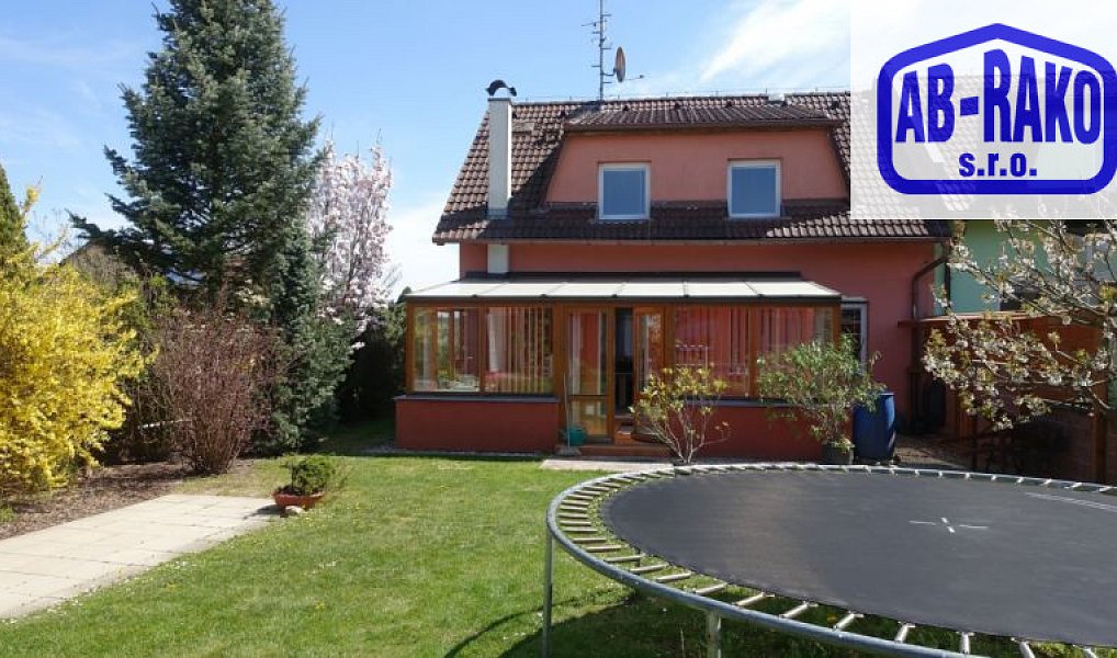 Prodej domu 215 m² s pozemkem 563 m², Jindřichův Hradec – náhled fotky 4