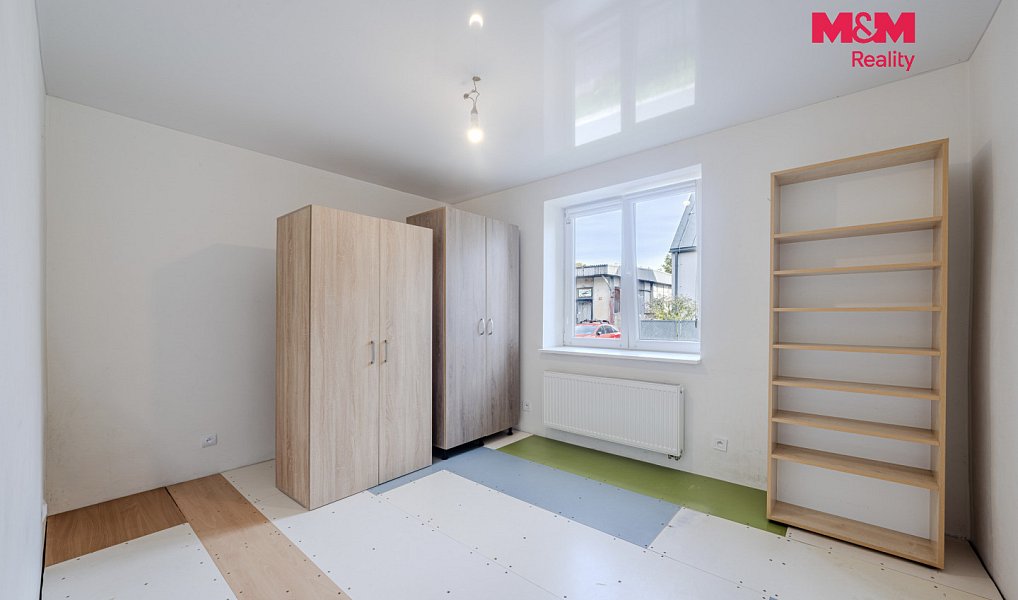Prodej domu 80 m² s pozemkem 604 m², Bobnice – náhled fotky 9