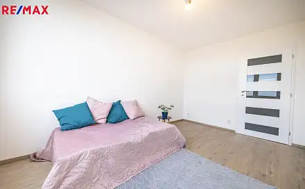 Prodej bytu 3+1 65 m², Rubensova, Praha 10 - Strašnice