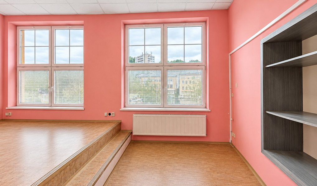 Pronájem obchodních prostor 25 m², Železný Brod – náhled fotky 4