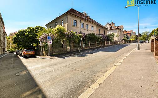 Prodej bytu 2+1 75 m², Na Jezerce, Praha 4 - Nusle