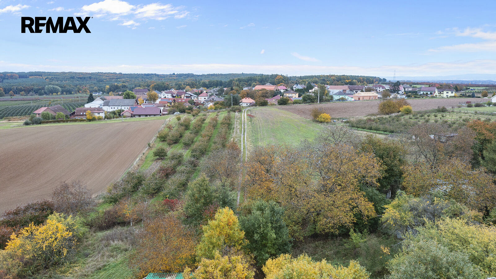 Prodej stavebního pozemku 24 402 m² – fotografie 3