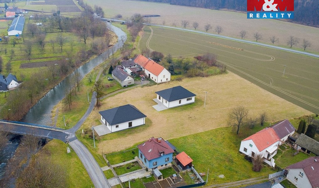 Prodej stavebního pozemku 2 850 m², Odry – náhled fotky 3