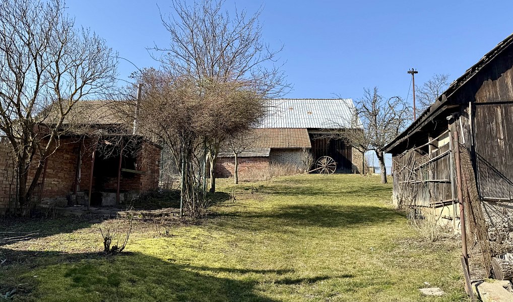 Prodej domu 160 m² s pozemkem 1 044 m², Rataje – náhled fotky 53