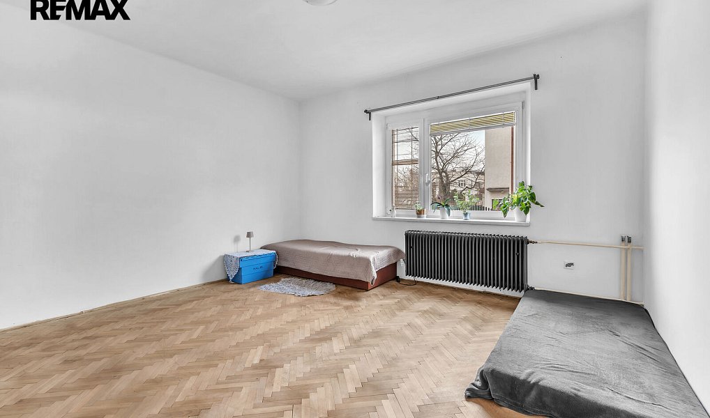 Prodej domu 250 m² s pozemkem 610 m², Hradec Králové – náhled fotky 2