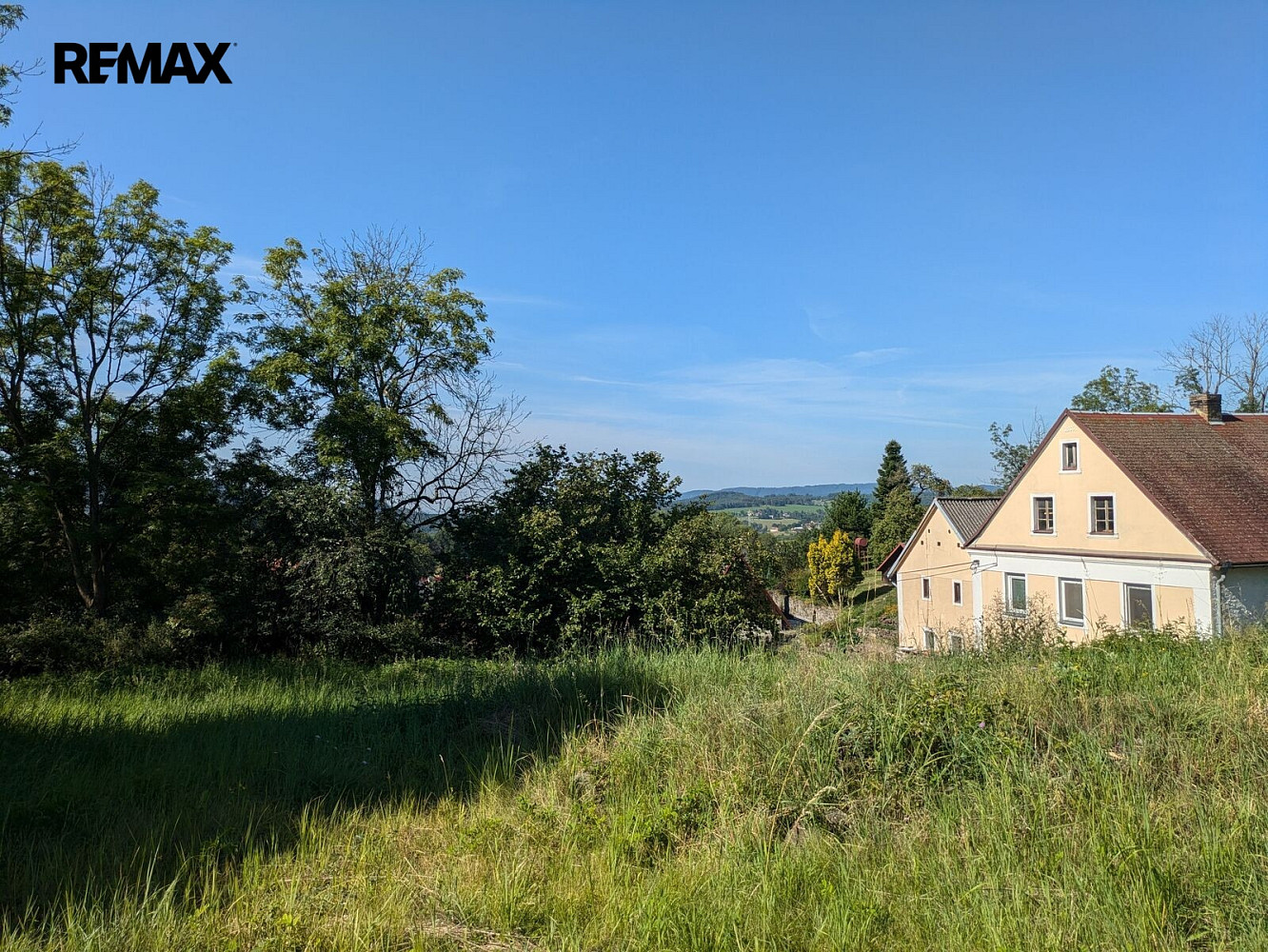 Prodej stavebního pozemku 823 m²