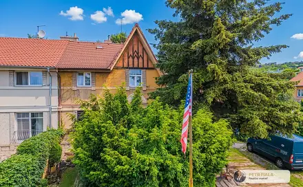 Prodej domu 210 m² s pozemkem 885 m², Pod lipkami, Praha 5 - Smíchov