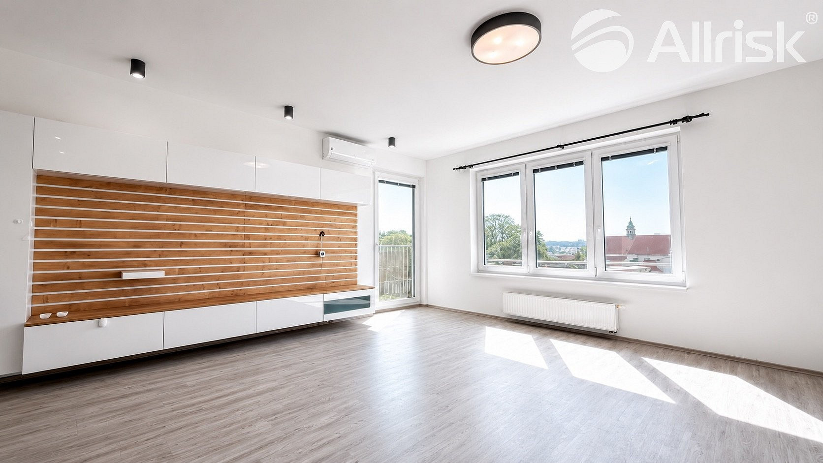 Pronájem bytu 3+kk 90 m² — photo 2