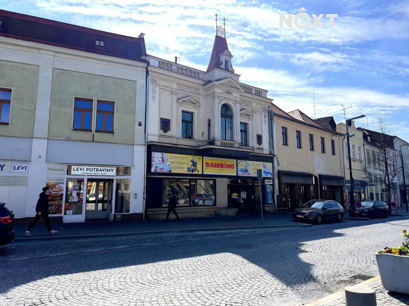 Prodej nájemního domu, činžáku 861 m² — photo 2
