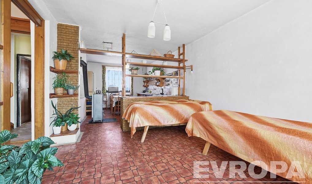 Prodej domu 150 m² s pozemkem 1 131 m², Lovčice – náhled fotky 12