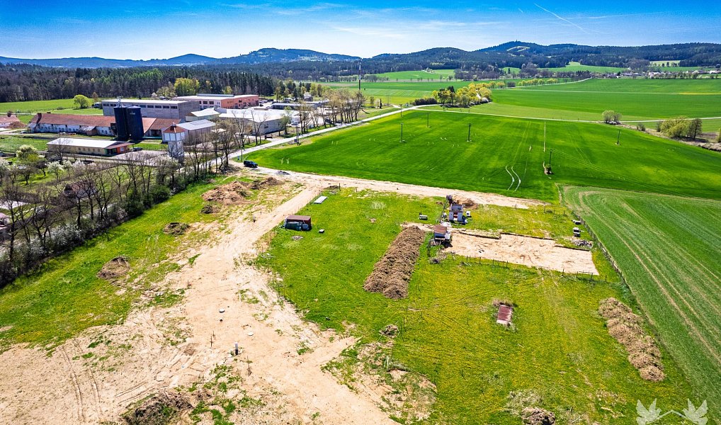 Prodej stavebního pozemku 1 219 m², Pracejovice – náhled fotky 5