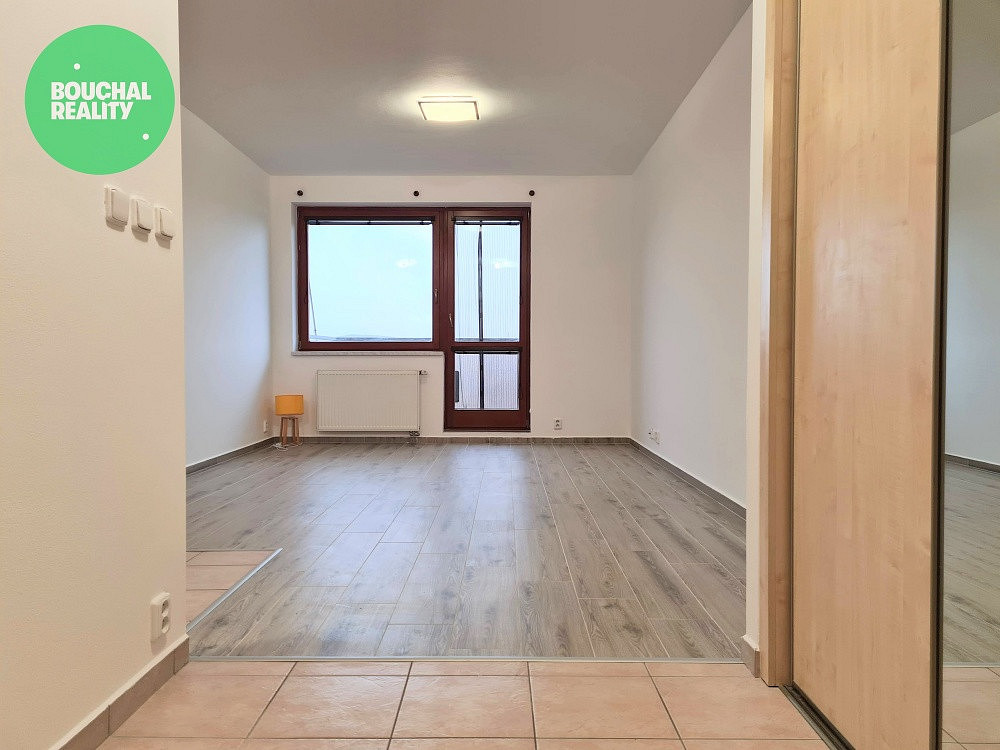 Pronájem bytu 2+kk 50 m² - Więcej
