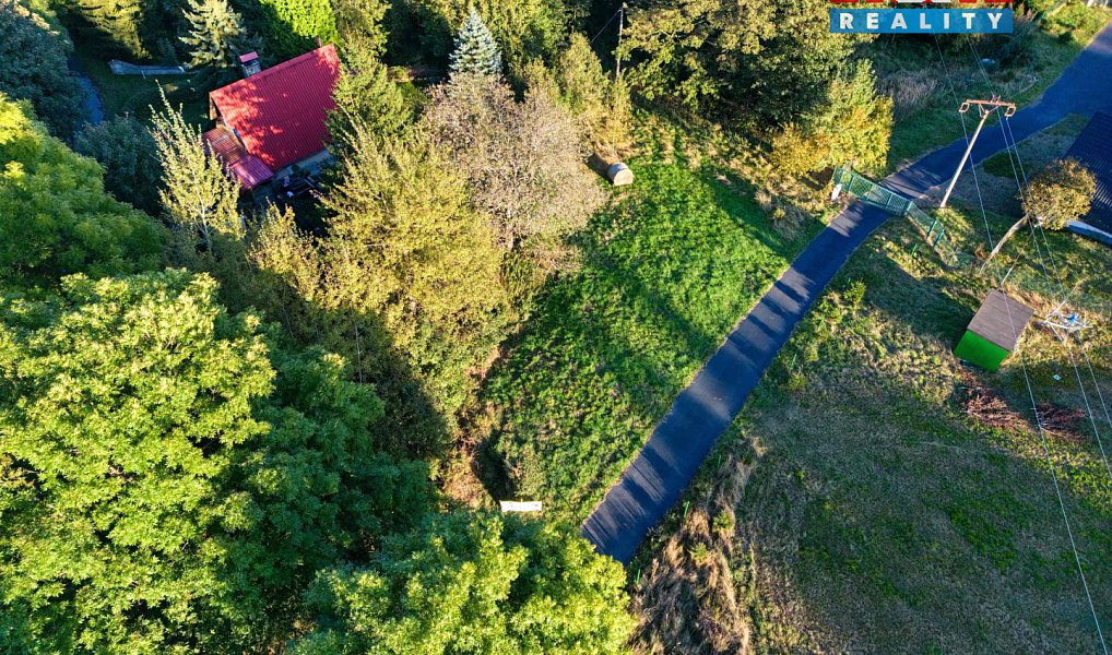 Prodej stavebního pozemku 1 645 m², Blatno – náhled fotky 6
