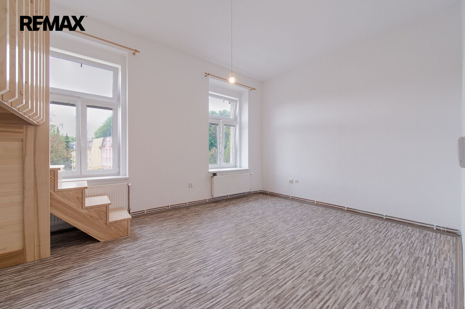 Pronájem bytu 1+1 40 m² – fotografie 2
