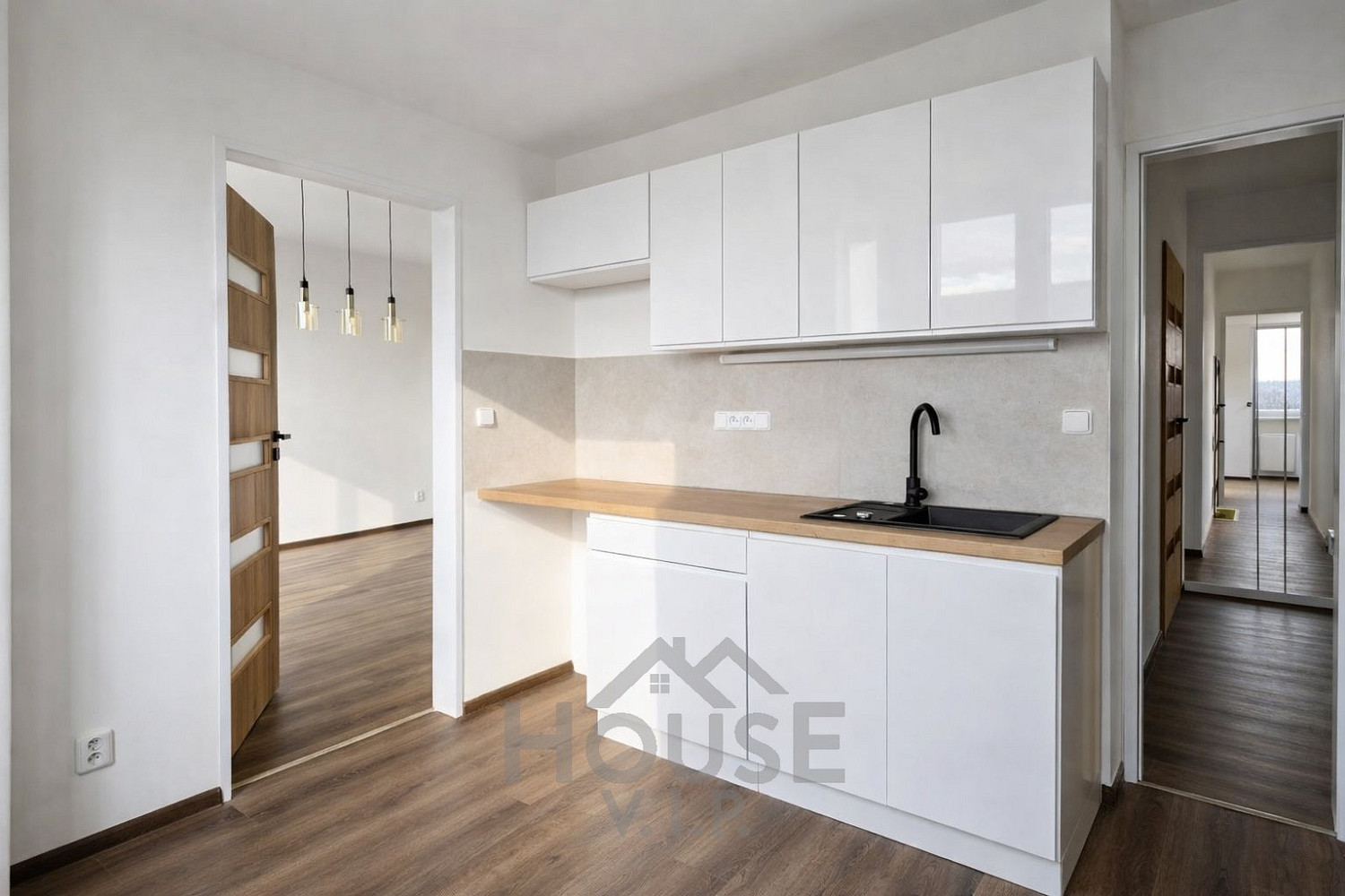 Prodej bytu 3+1 68 m² – fotografie 2