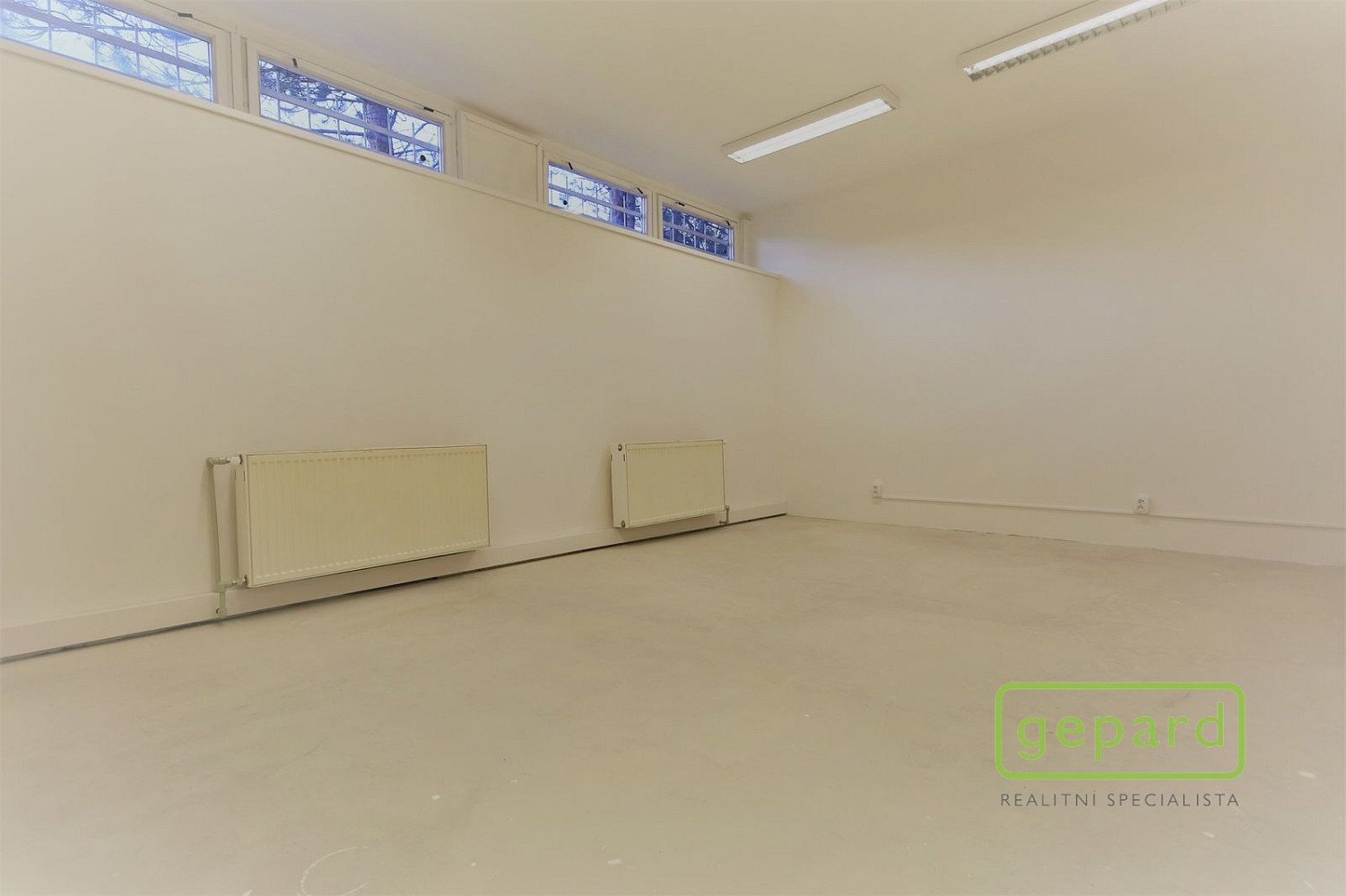 Pronájem kanceláře 11 m² – fotografie 2