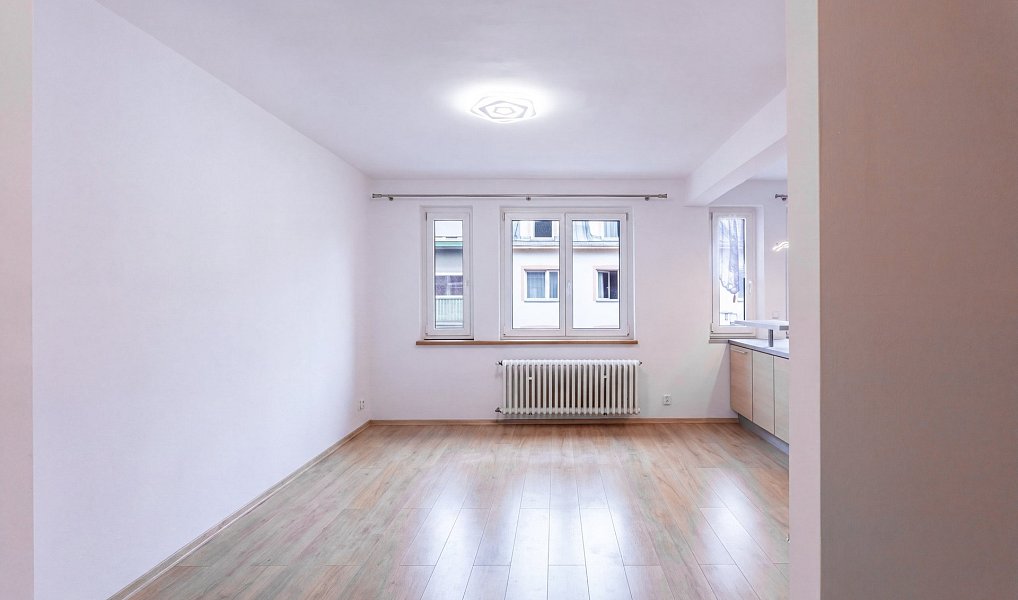 Prodej bytu 3+1 85 m², Praha – náhled fotky 6