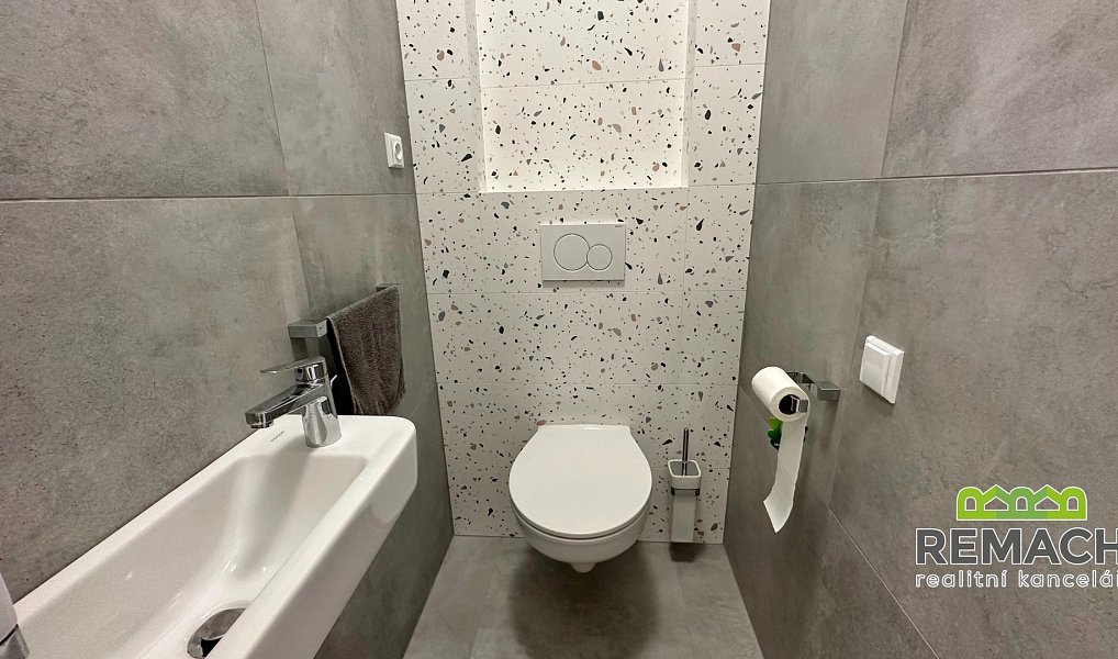 Pronájem bytu 2+kk 57 m², Uherské Hradiště – náhled fotky 4