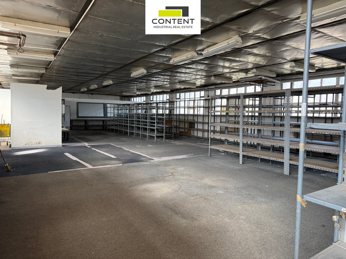 Pronájem skladovacích prostor 520 m² – fotografie 2