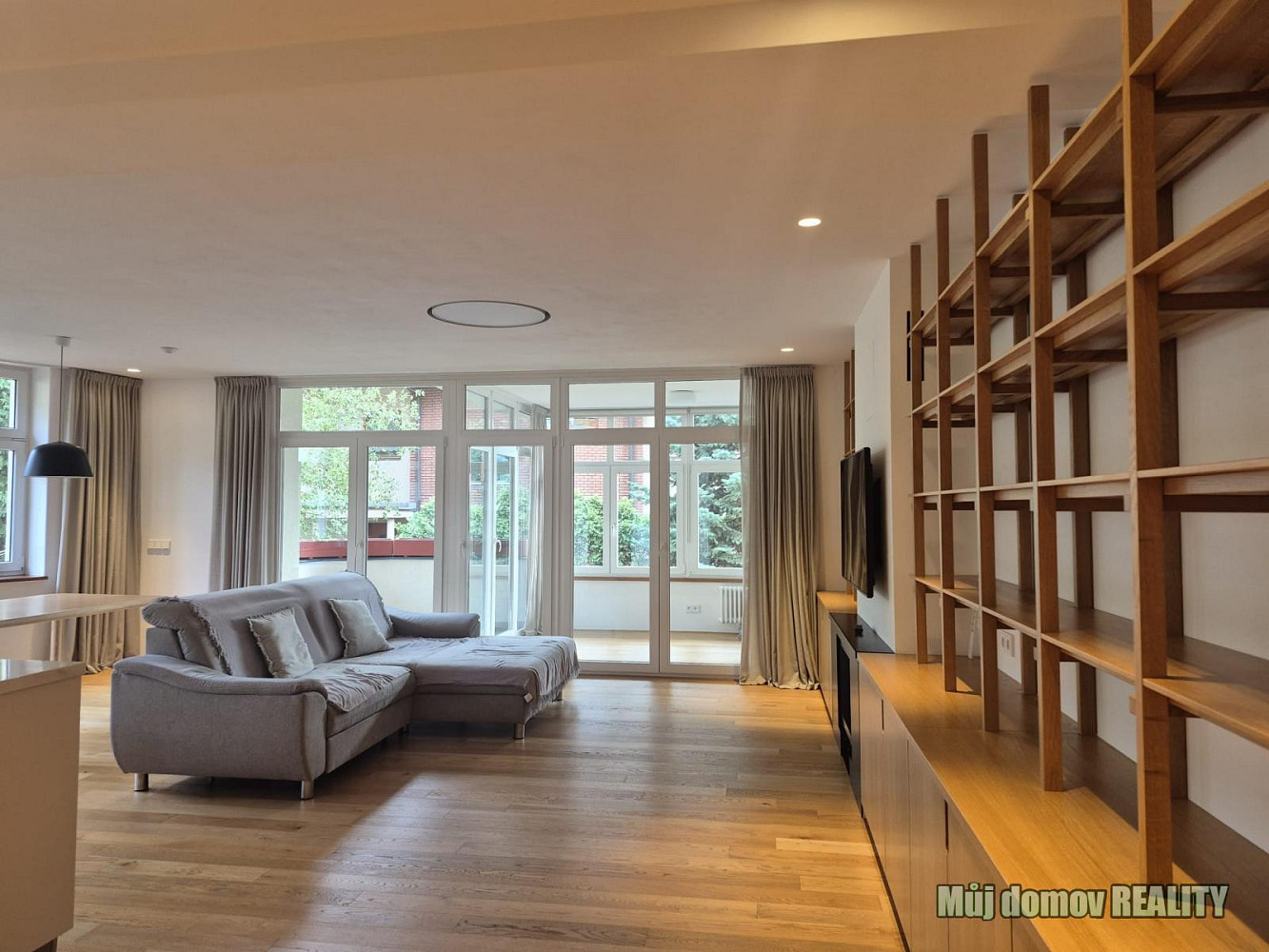 Pronájem bytu 4+kk 113 m² – fotografie 4