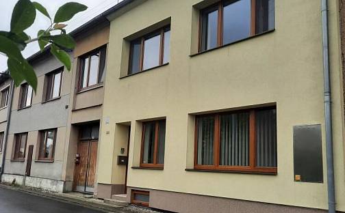 Prodej domu 295 m² s pozemkem 264 m², Velký Týnec, okres Olomouc